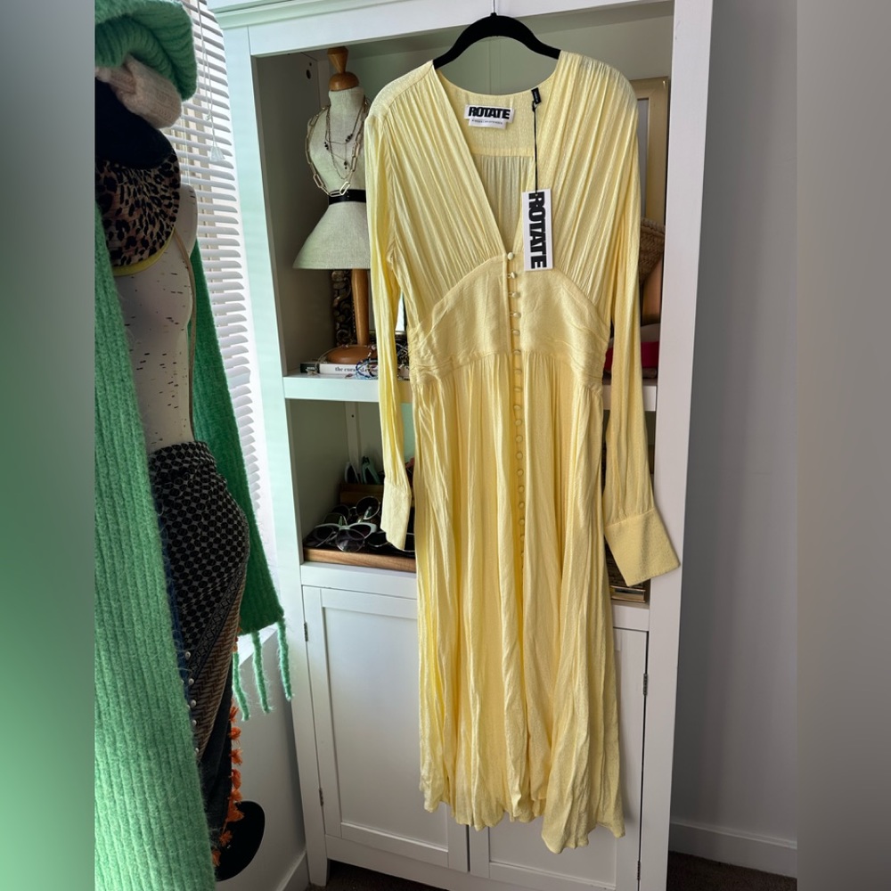 Rotate dress